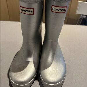 Hunter Metallic kids Silver rain boots size 12